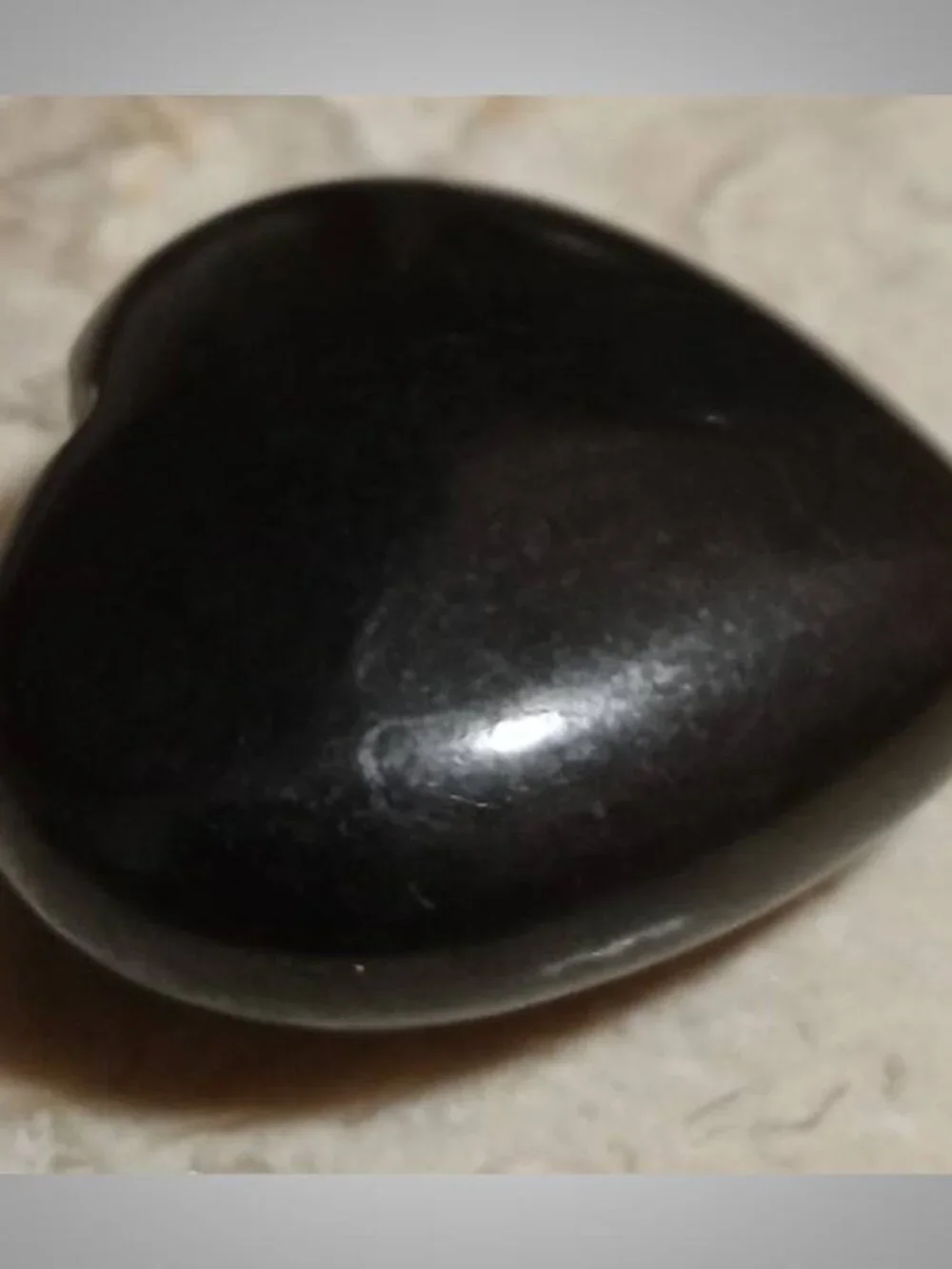 ONE SHUNGITE heart rock stone crystal PURIFICATION insomnia BALANCE